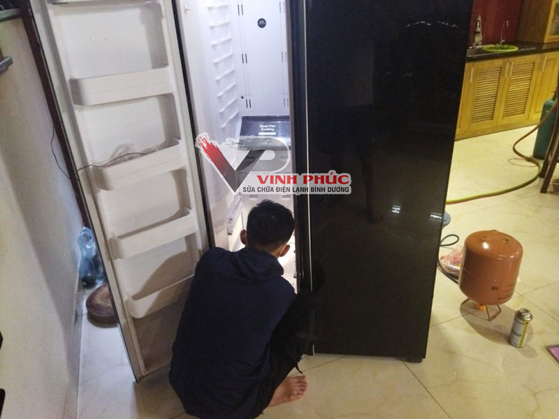 sửa tủ lạnh ở tân uyên giá rẻ